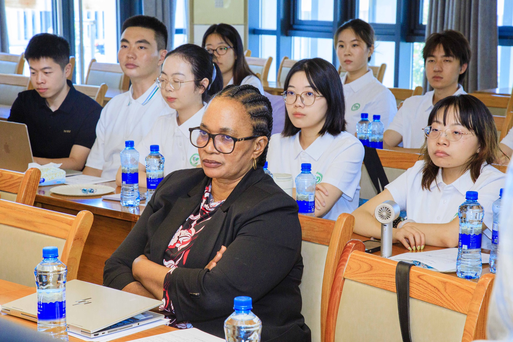 Chinese Volunteer Teachers Set to Enrich Language Learning